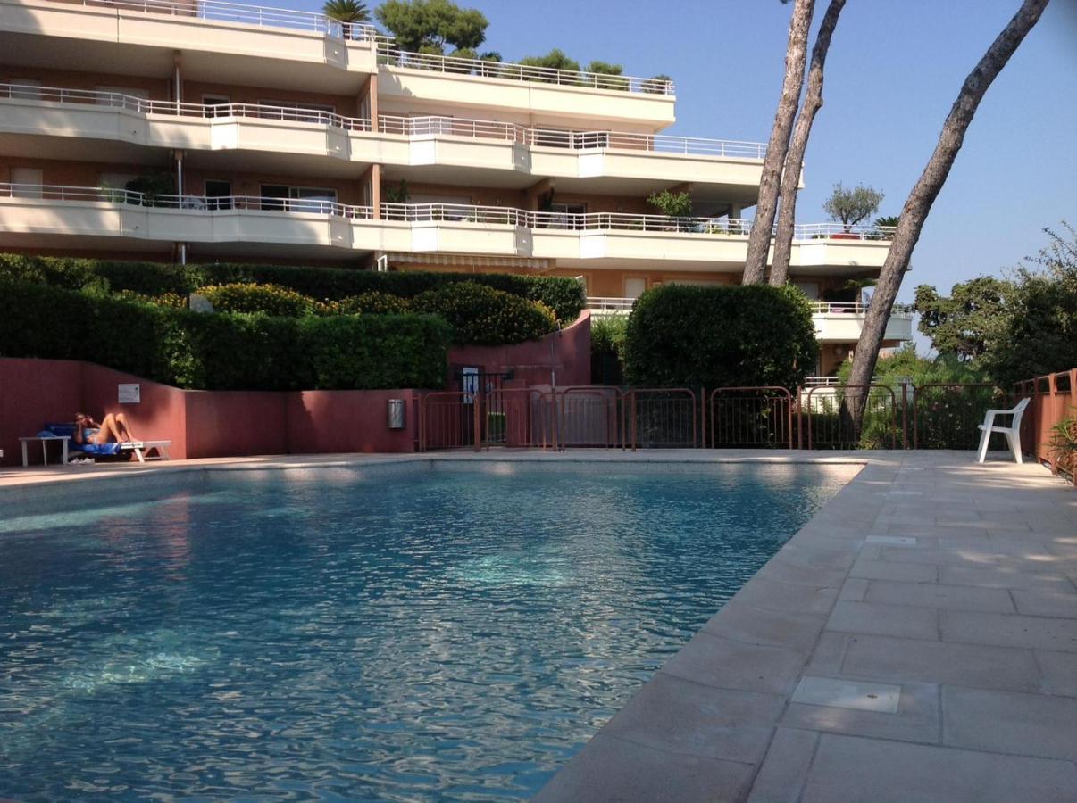 Le Beauvert - Stayinantibes Exterior foto